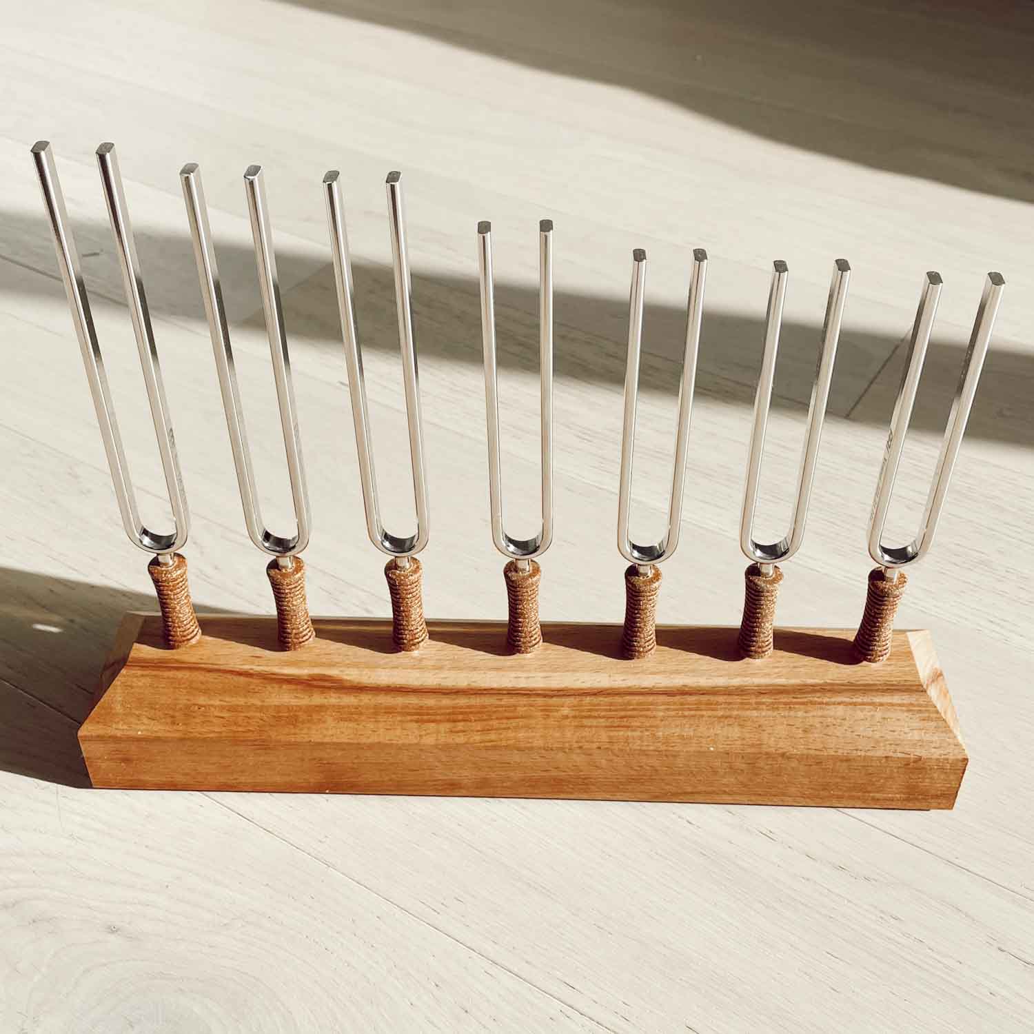 7 Chakra Tuning Fork Set | Planetary Frequencies